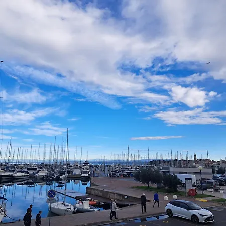 Διαμέρισμα Four Seasons Center - 100 M From Main Square - New 2026 Izola