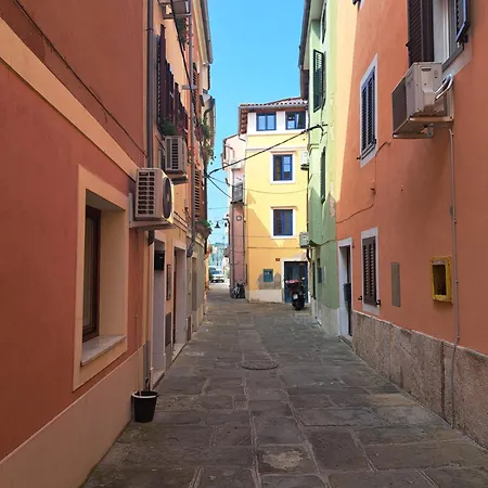 Four Seasons Center - 100 M From Main Square - New 2026 Διαμέρισμα Izola