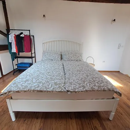 4 Seasons Apartment, Center * Изола